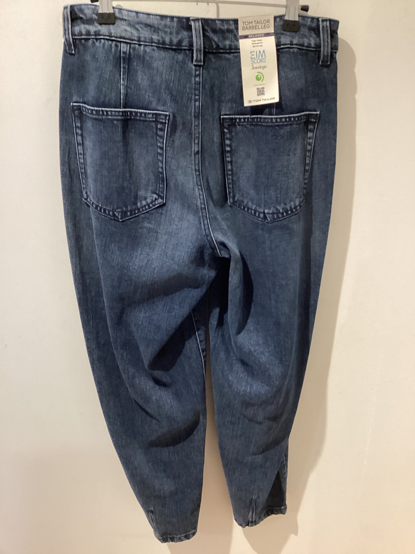 Jeans barrel