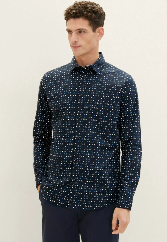 Chemise fitted printed shirt